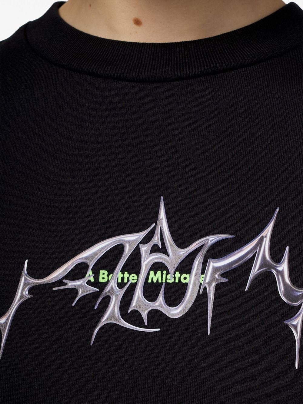 A BETTER MISTAKE Gate logo-print T-shirt Veronique Luxury Collections