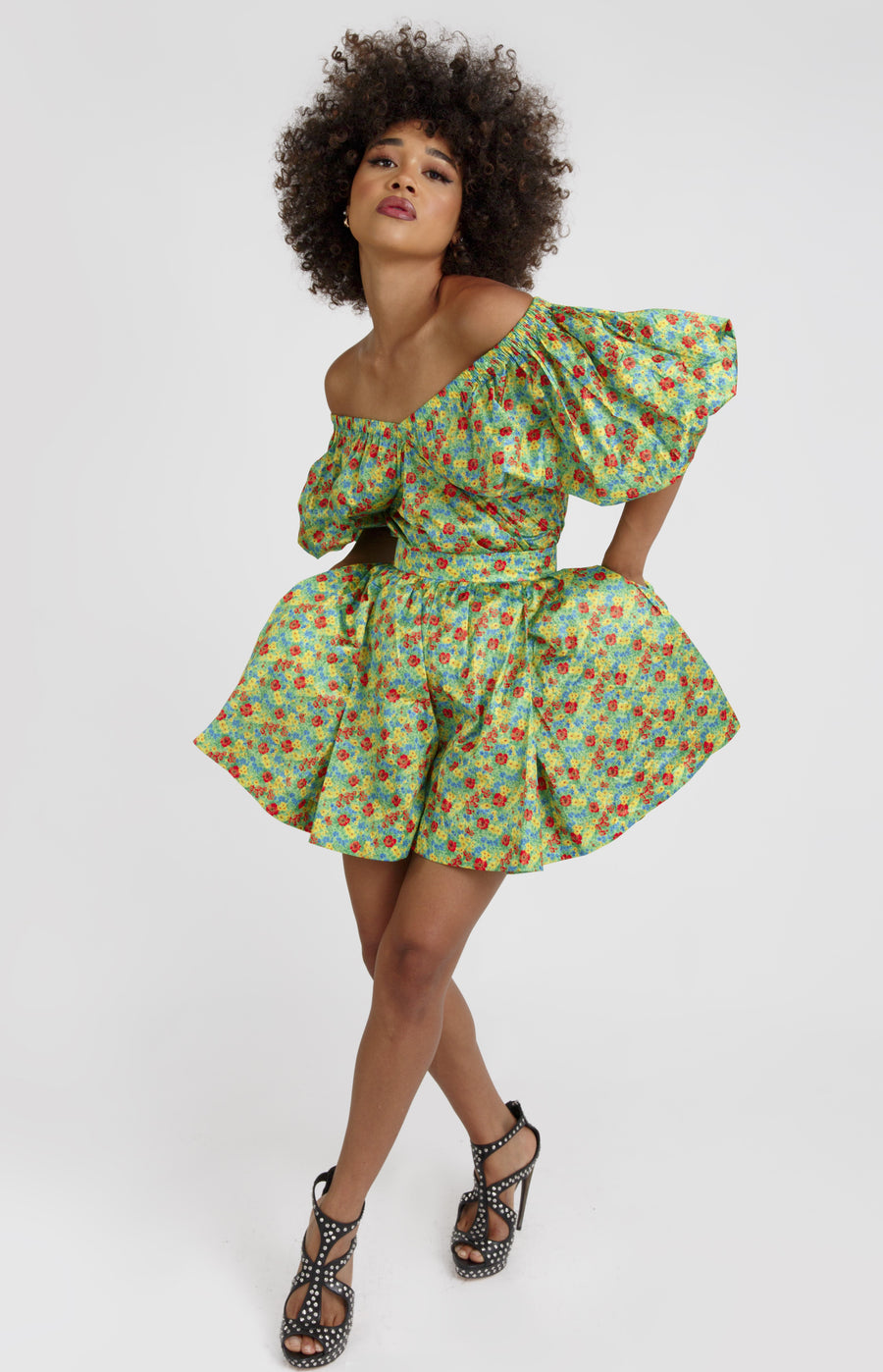 MSGM Floral Print Bermuda Shorts Veronique Luxury Collections