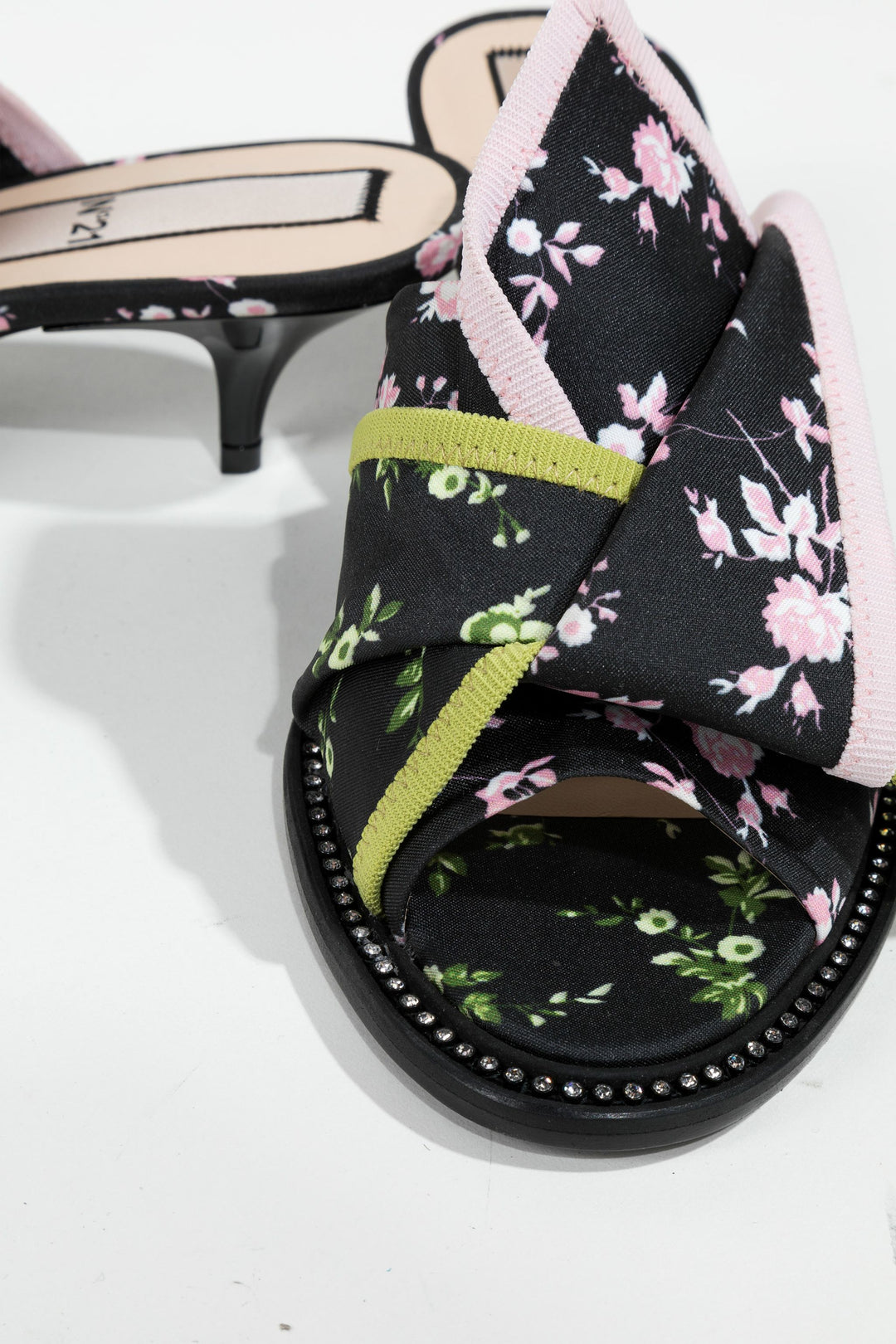 Nº21 Floral Open-Toe Sandals