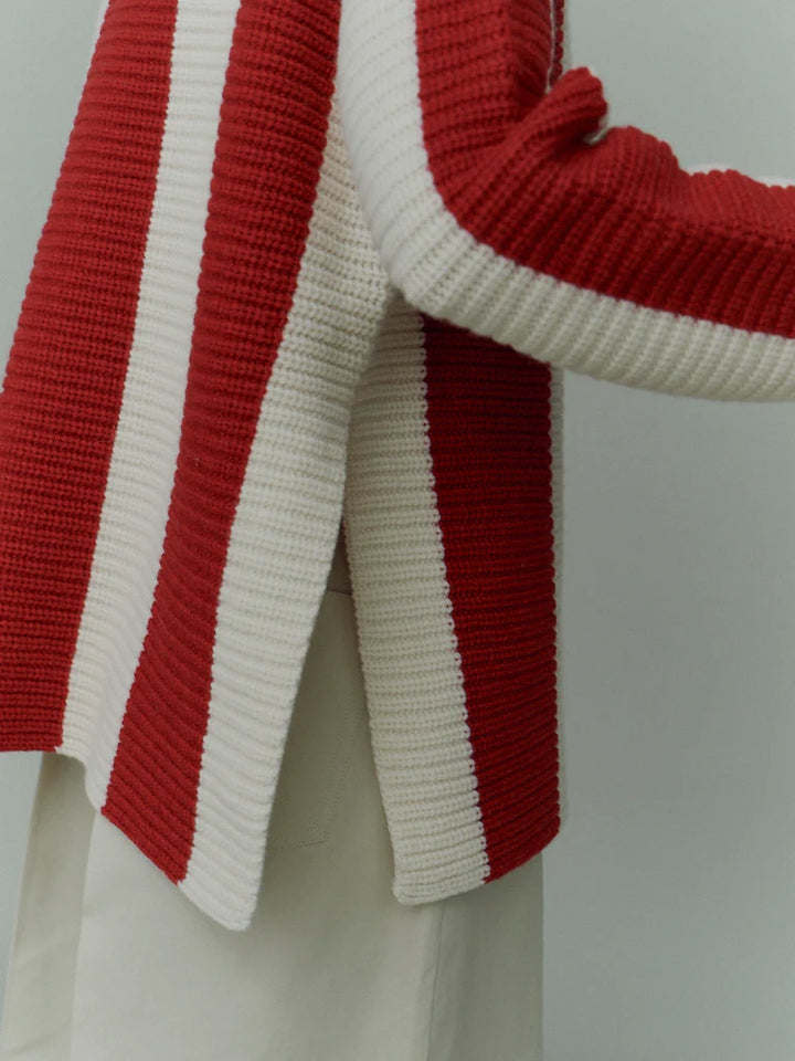 YAITTE  Red & White Chunky Wool Knit Jumper Veronique Luxury Collections