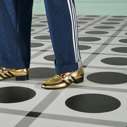 GUCCI X ADIDAS  Gold & Black Leather Quentin Snaffle Loafers Veronique Luxury Collections